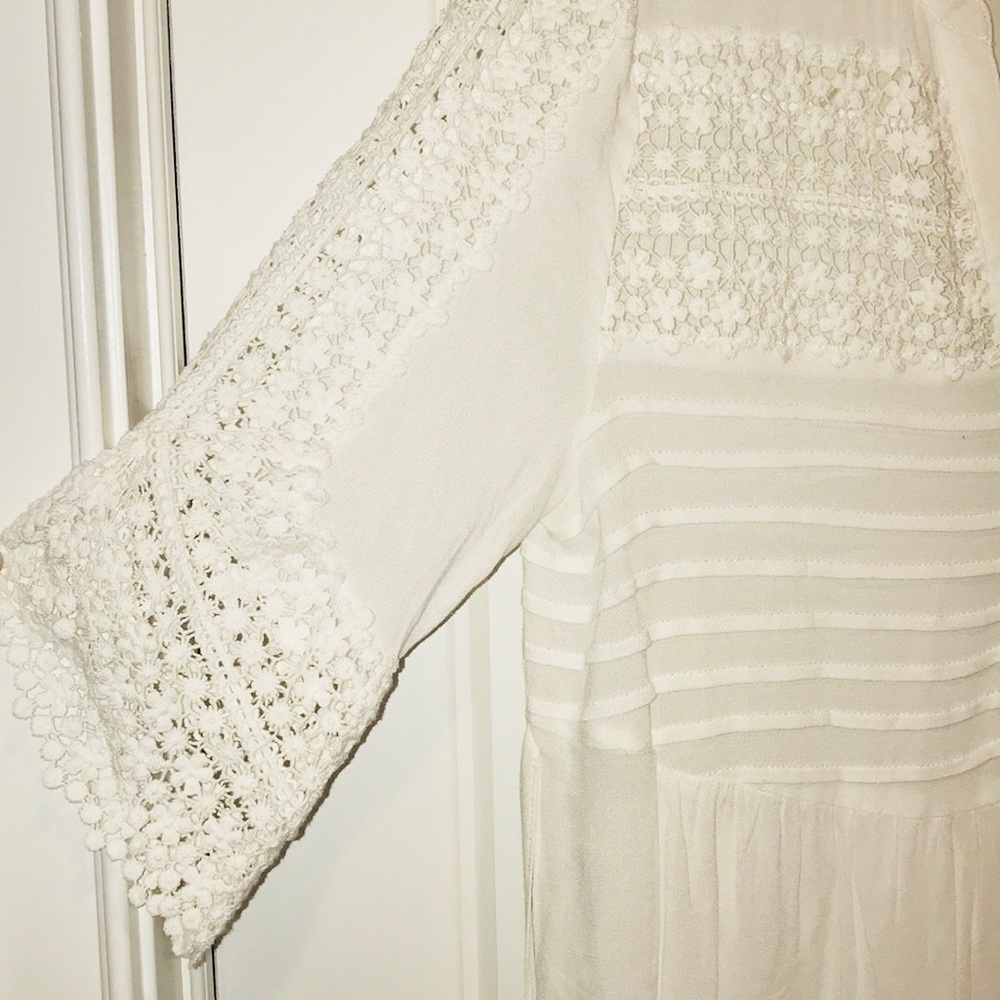 American Rag white top - Picture 3 of 6